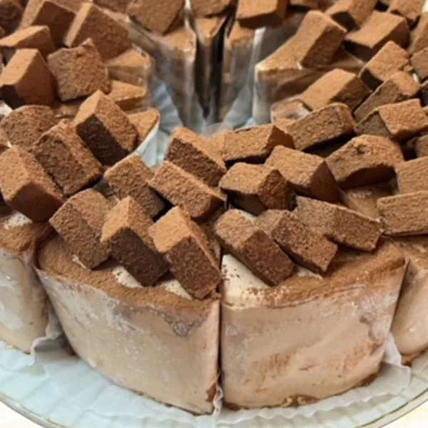 チョコショートケーキ